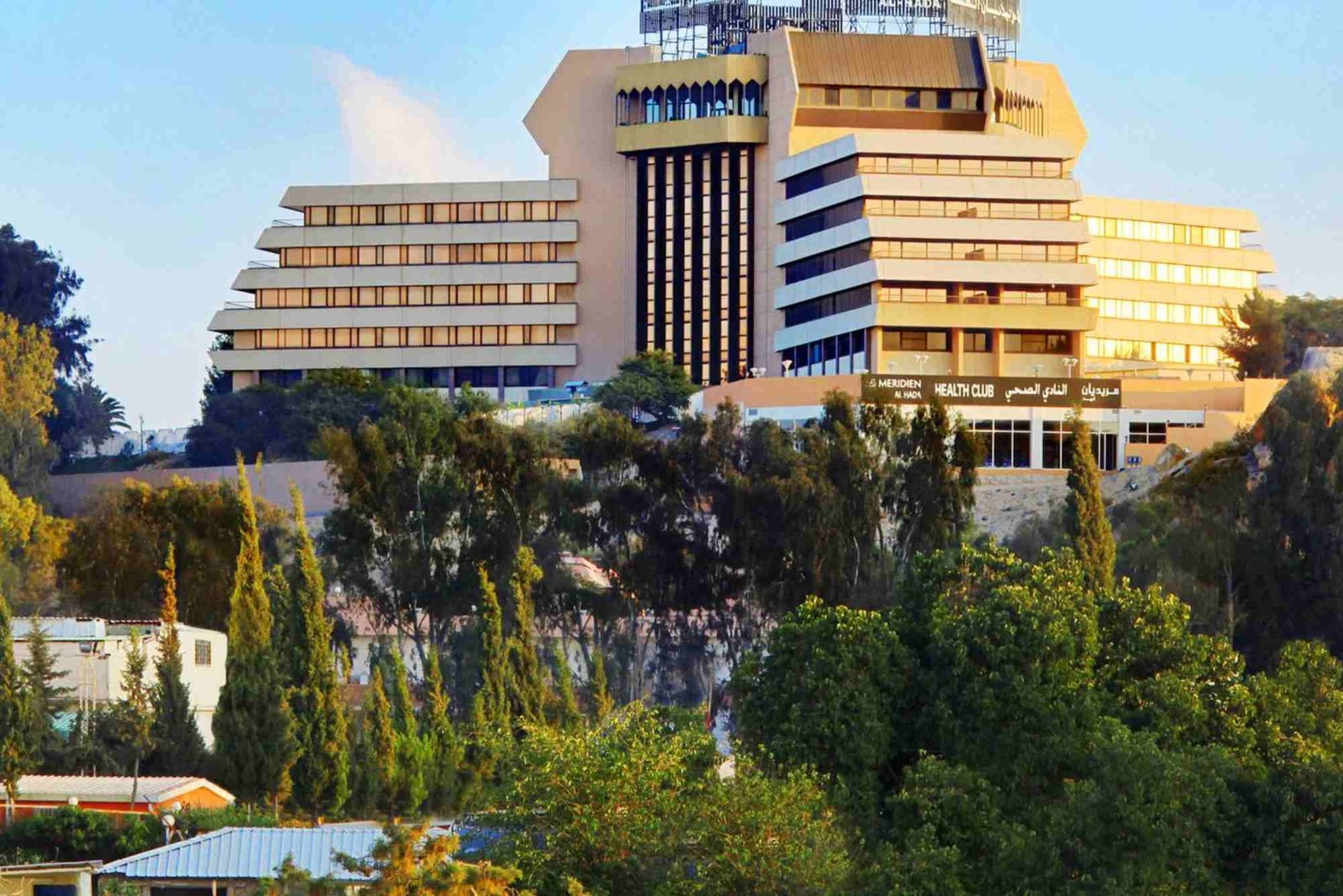 فندق بهادر الهدا