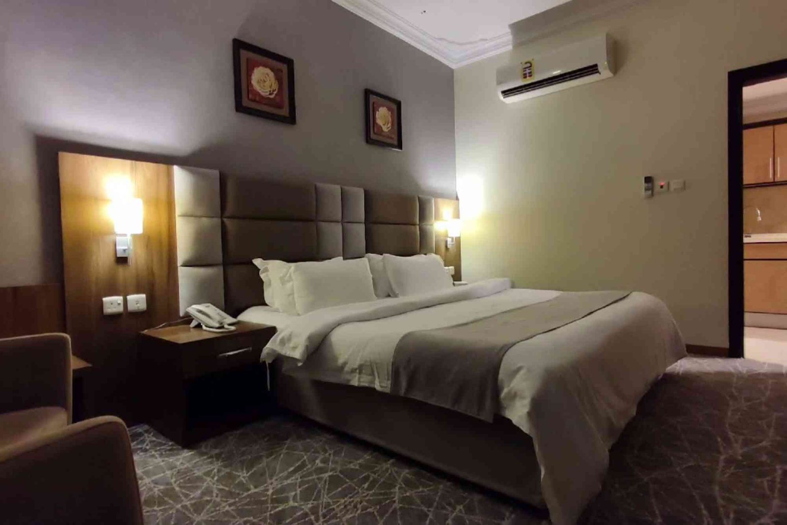 فندق ديلايتس إن Delights Inn