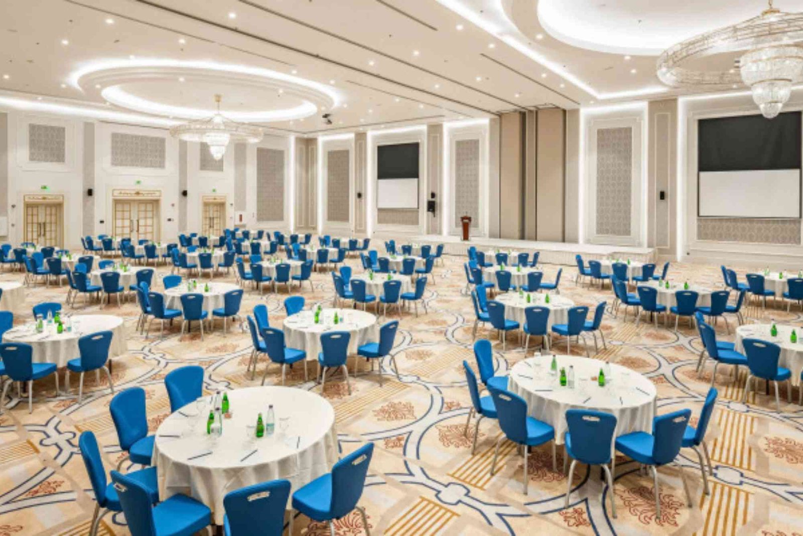 فندق راديسون بلو النسيم